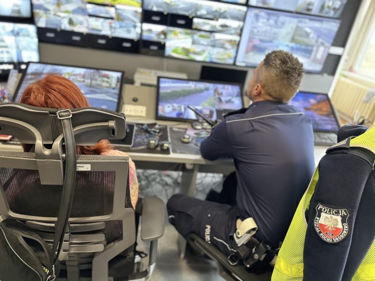 Monitoring miejski pod lupą policjantów i straży miejskiej