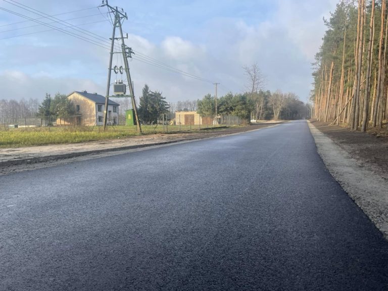 Trzeci etap przebudowy drogi w Czarnymbrodzie zakończony!