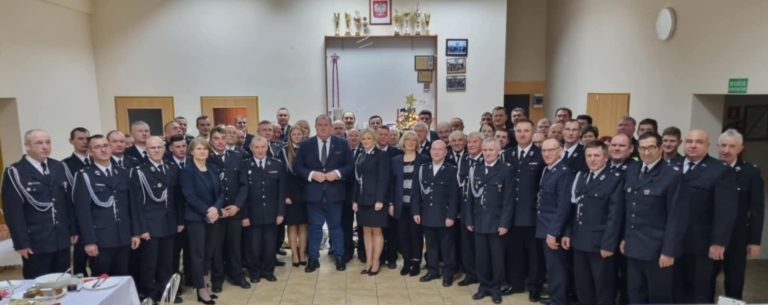 Uroczyste posiedzenie Zarządu Gminnego OSP Gminy Wierzbinek i przekazanie sprzętu dla OSP Ziemięcin