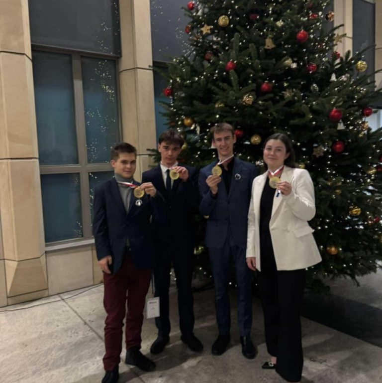 Z radością informujemy o weekendowym sukcesie naszych debatantów!