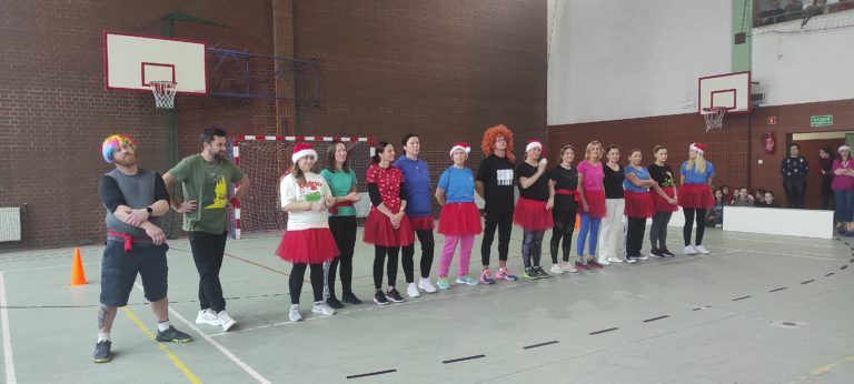 Międzynarodowy Dzień Wolontariusza w Szkole Podstawowej nr 9 im. Bohaterów Westerplatte w Koninie – „Dziewiątka dzieciom”