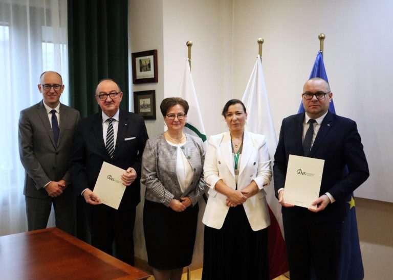 Polscy księgowi z naszą uczelnią