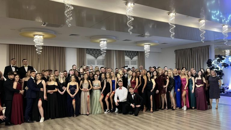 Bal Maturalny w Zespole Szkół Budownictwa i Kształcenia Zawodowego w Koninie