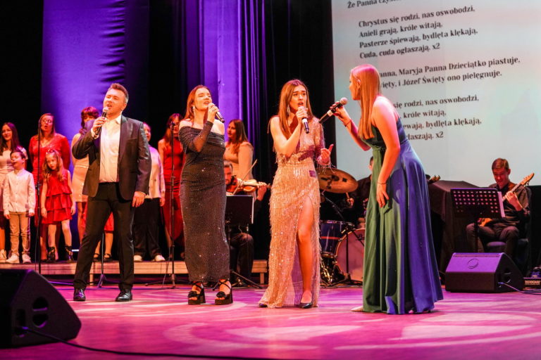 Magia kolęd zabrzmiała w Konińskim Centrum Kultury