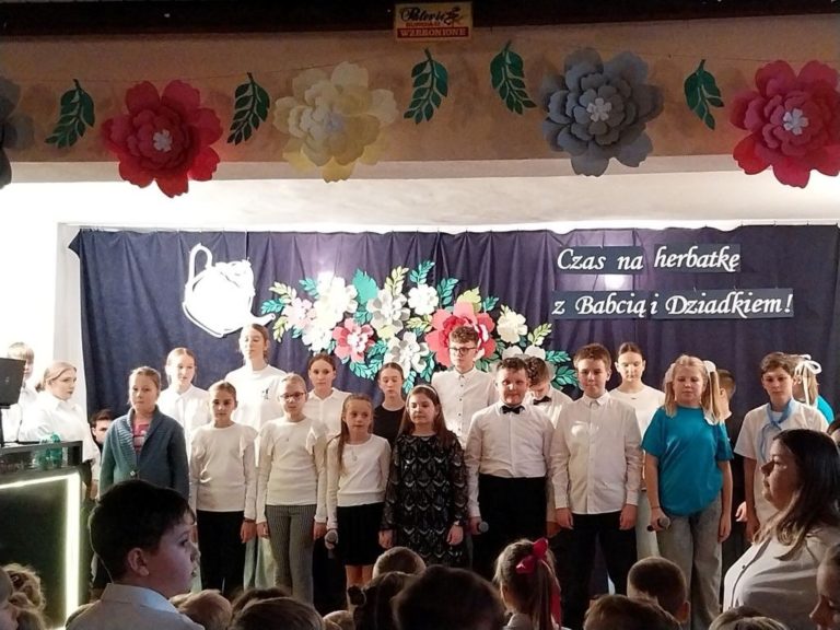 Uroczystości z okazji Dnia Babci i Dziadka