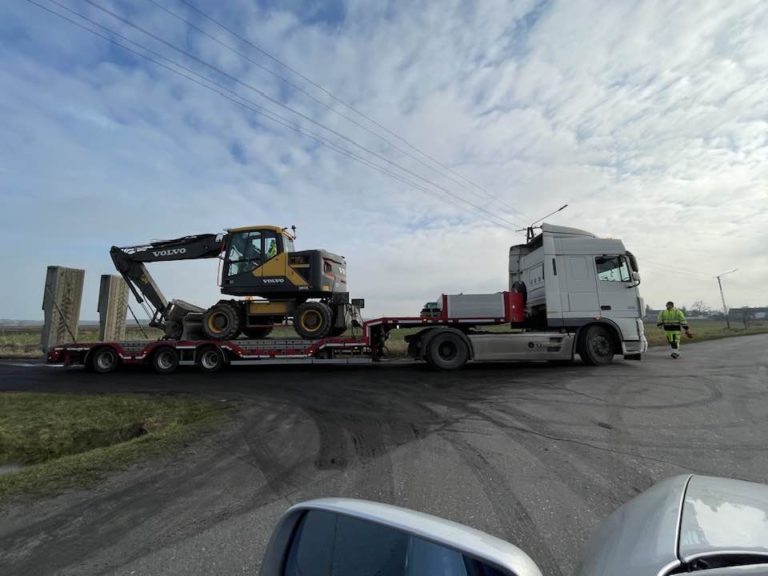 Biskupice-Kurów: Rozpoczęła się przebudowa drogi gminnej – prace już w toku!