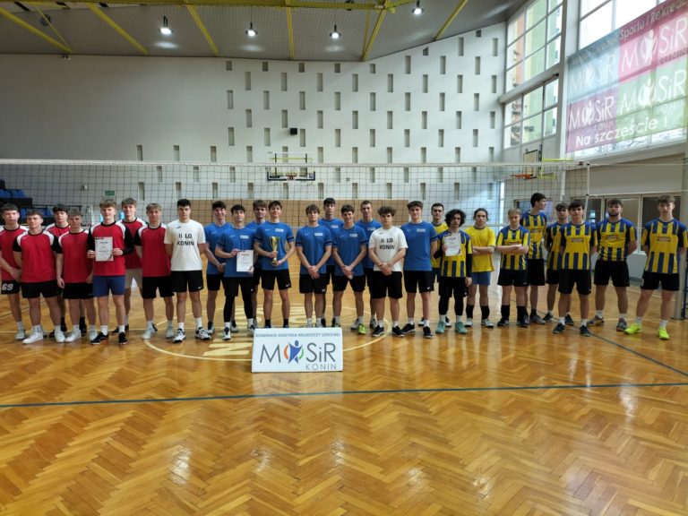 II LO mistrzem Konina w piłce siatkowej chłopców