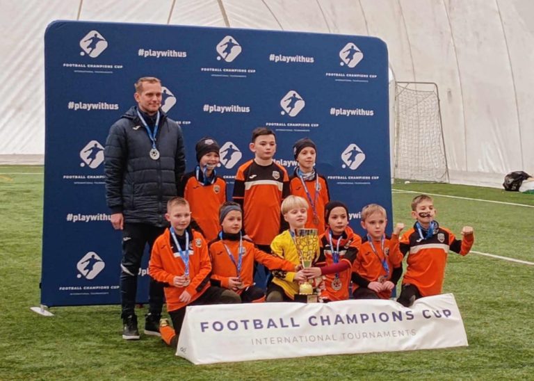 Sukces Reprezentacji APR 2017 na Football Champions Cup 2025