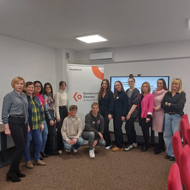 Spotkanie Samorządów Uczniowskich 3LO i 2LO w Koninie w ramach programu „Nasza Szkoła – Nasz Samorząd”