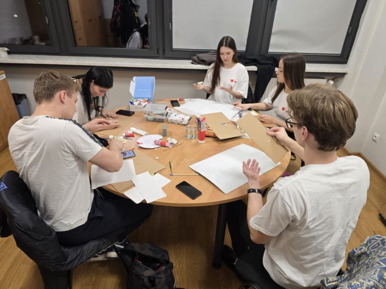 Bastion wchodzi w Rok Węża – Chiński Nowy Rok z okazji obchodów Chun Jie