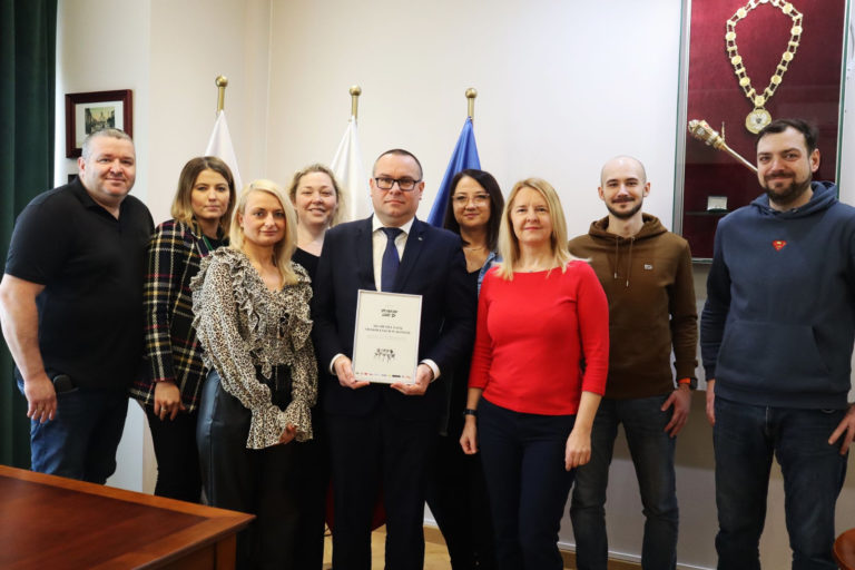 Srebrny Medialny Laur dla Akademii Nauk Stosowanych w Koninie