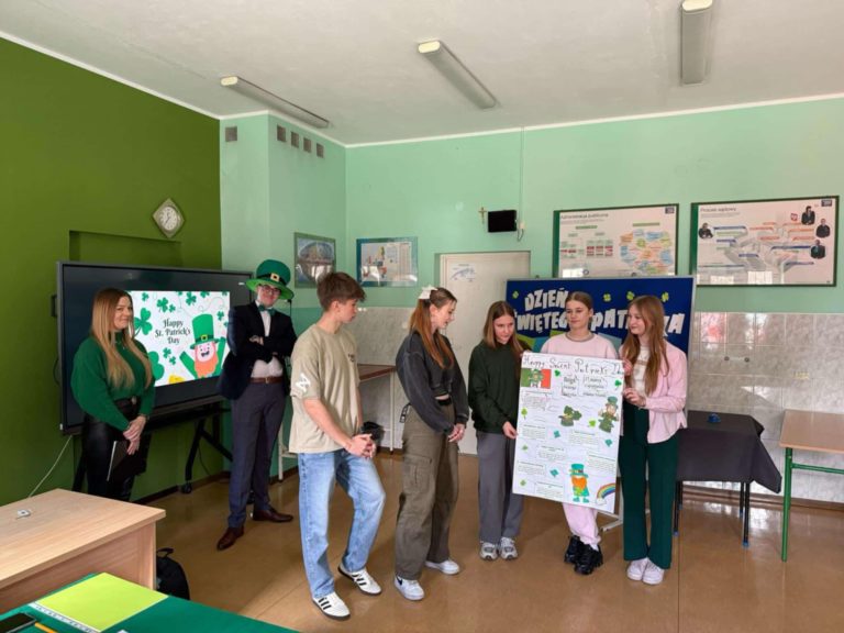 Obchody Dnia Świętego Patryka w ZSCKU w Koninie