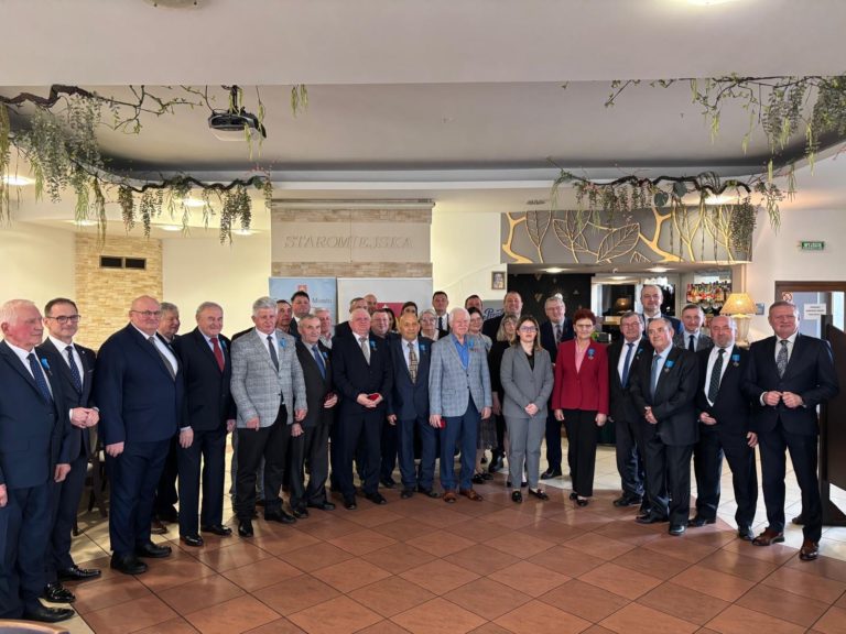 Wyróżnieni za zasługi dla województwa