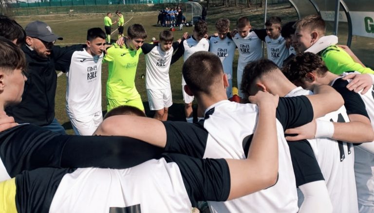 Trudny start juniorów Sokoła Kleczew w Lidze Wojewódzkiej