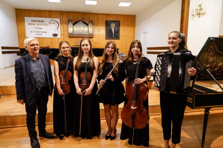 Młodzież z pasją do muzyki dawnej – udane warsztaty i koncert w Koninie