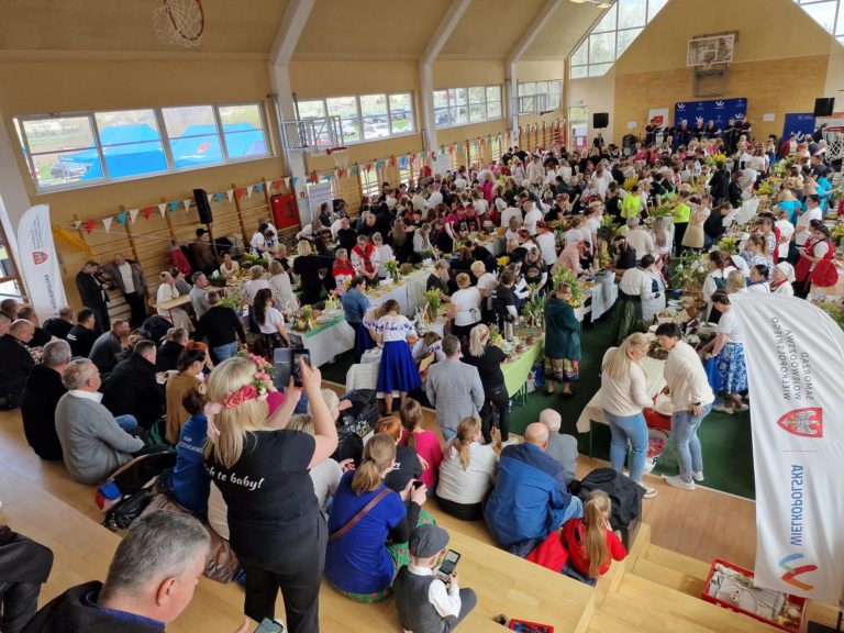 Chrzan stolicą tradycji kulinarnych – III edycja konkursu „Tarcie chrzanu w Chrzanie – Wielkopolskie Tradycje Wielkanocne”