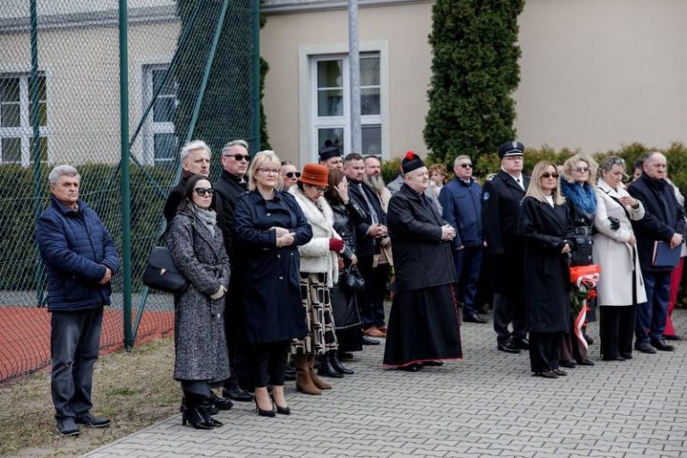 W hołdzie Ofiarom Katynia – 85. rocznica zbrodni upamiętniona w Golinie