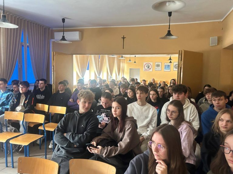 Edukacja prawna w Zespole Szkół im. Mikołaja Kopernika w Koninie