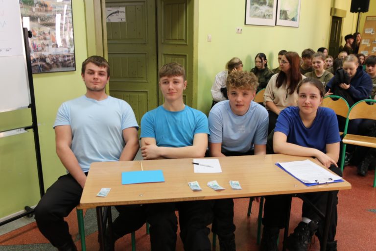 Dzień Ekonomisty – debaty, rywalizacja i cenne wskazówki dla uczniów