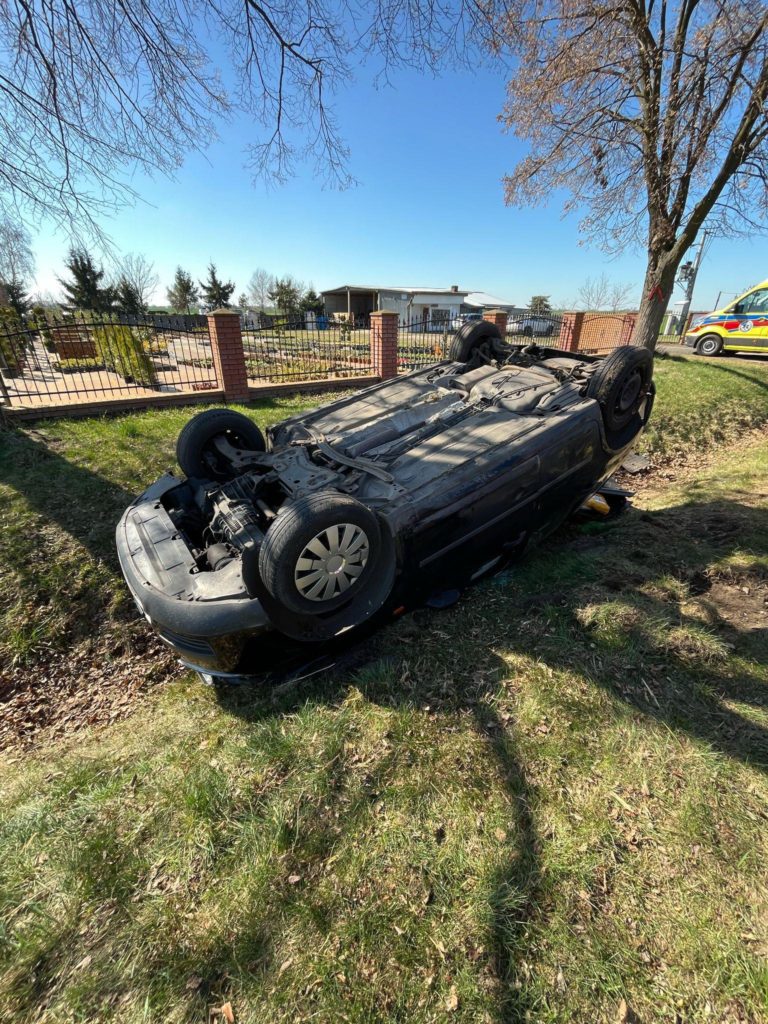 Niebezpieczne zdarzenie drogowe na drodze krajowej nr 92