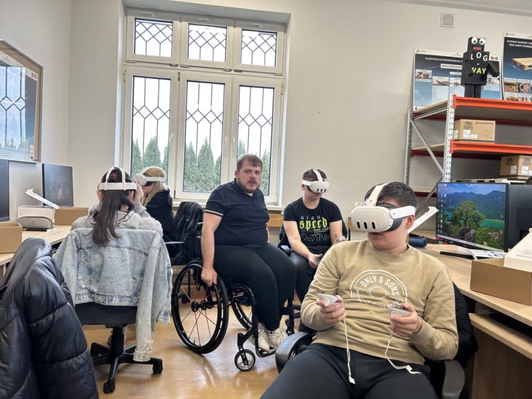 Lekcja otwarta z zastosowaniem systemu VR w Zespole Szkół Centrum Kształcenia Ustawicznego w Koninie