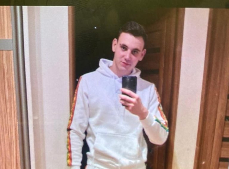 Zaginął 16-letni Adam W.