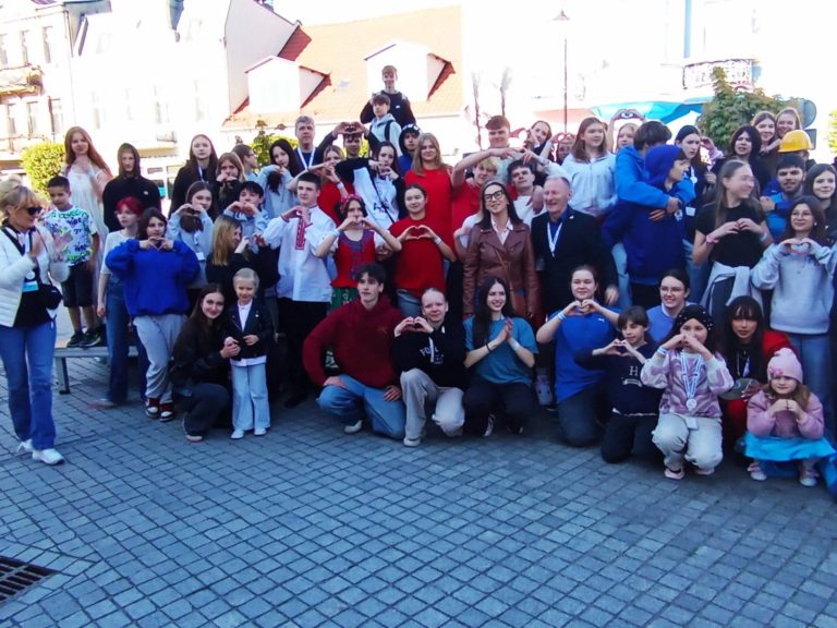 Pasja, sztuka i refleksja – trwa XI Przystanek PaT w Szamotułach