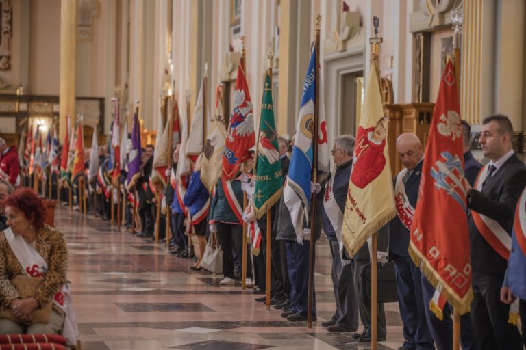 Związkowcy z całej Polski pielgrzymowali do Lichenia. Duchowe spotkanie „Solidarności”