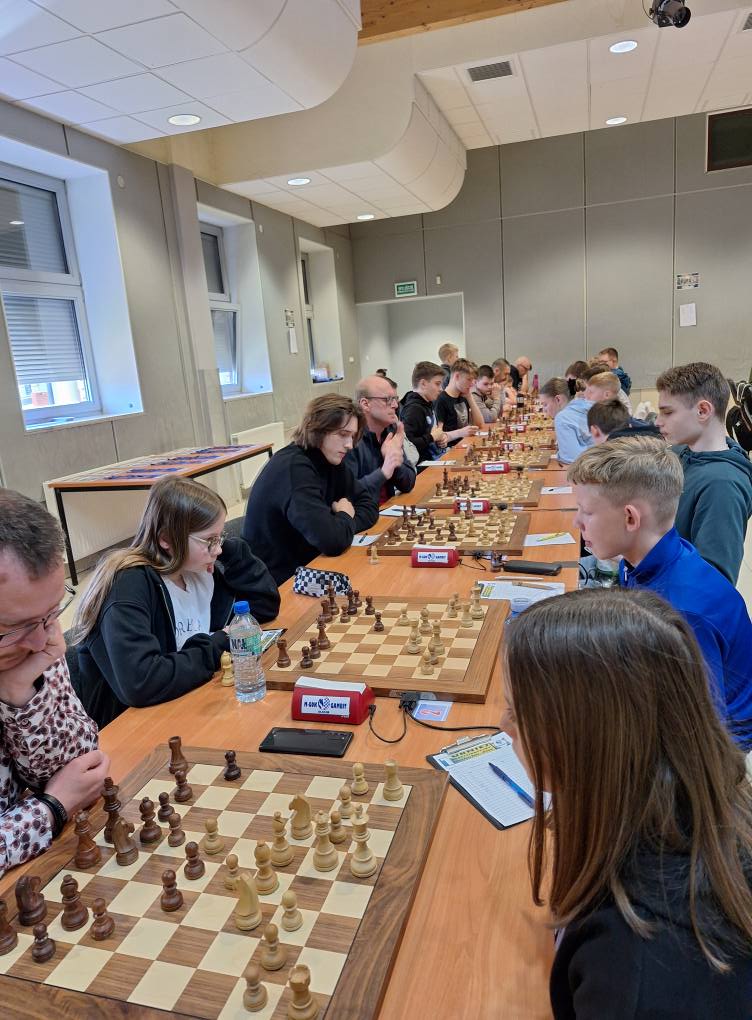 Hetman Konin na Wiosennym Turnieju Szachowym w Ślesinie – Wyniki i Podsumowanie