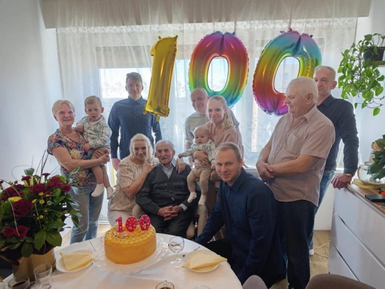 100 lat ukończył pan Stefan Woźniak z Konina
