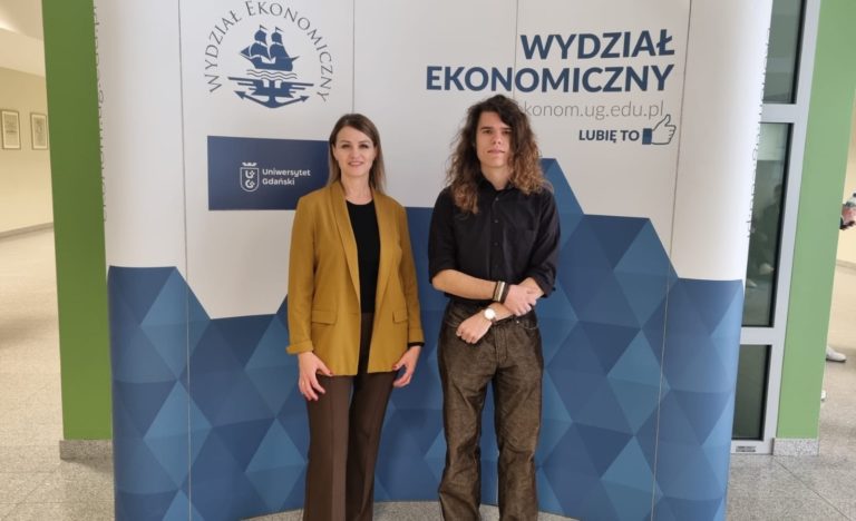 Emil Jędrzejaszek z Zespołu Szkół Ekonomiczno-Usługowych im. Fryderyka Chopina w Żychlinie Finalistą Ogólnopolskiej Olimpiady Spedycyjno-Logistycznej