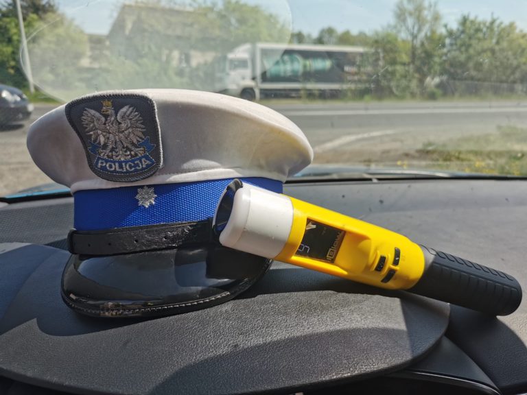 SZYBKA JAZDA, SZYBKA UTRATA PRAWA JAZDY – kolejne prawa jazdy zatrzymane