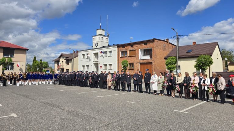 Wspólne świętowanie i strażacka tradycja – Rychwalska Majówka 2024
