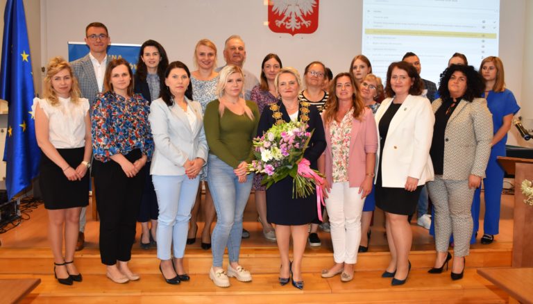 Rok po zaprzysiężeniu Wójt Gminy Władysławów Elżbiety Klanowskiej i Rady Gminy