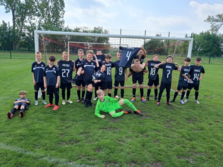 APR Oranje Konin z imponującym zwycięstwem nad Polonią Golina