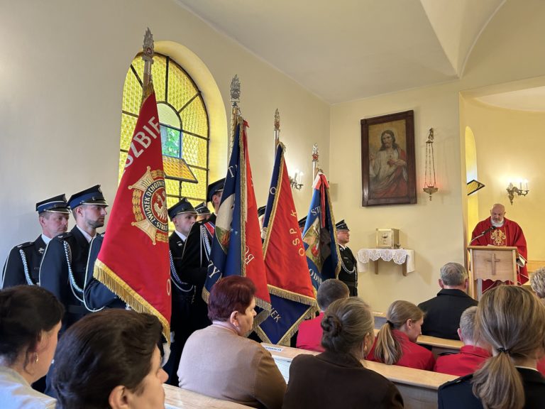 Strażacy z gminy Krzymów uczcili swoje święto w Głodnie