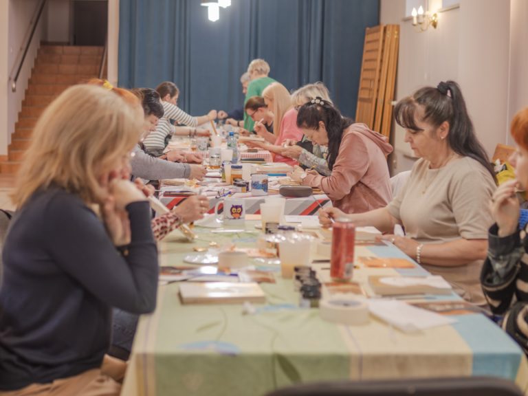 Warsztaty pisania ikon w Licheniu – modlitwa, sztuka i duchowe skupienie