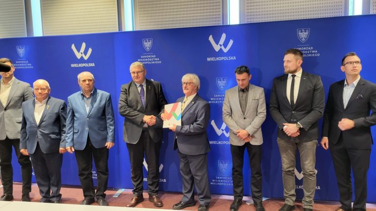 Dwa miliony złotych na węzę dla wielkopolskich pasiek w 2025 roku