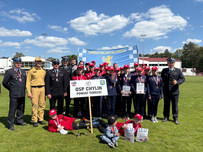 Złoto i brąz dla MDP OSP Chylin na zawodach powiatowych. Młodzi strażacy z gminy z sukcesami!