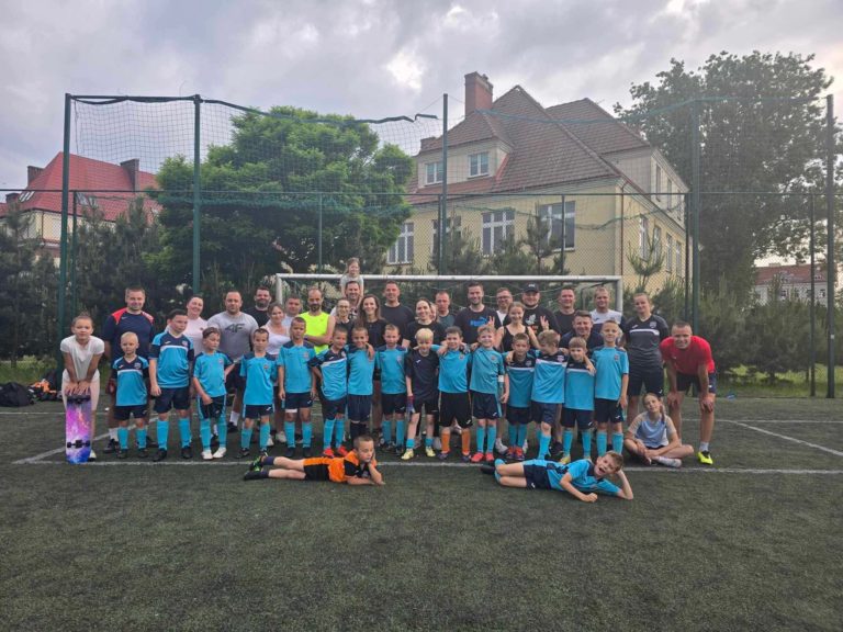 Rodzinny trening APR Konin rocznika 2017 z okazji Dnia Dziecka