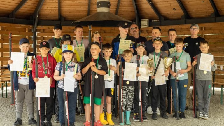 Dzień Dziecka z wędką w ręku – młodzi wędkarze rywalizowali w Kleczewie