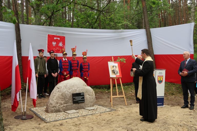 Grodziec pamięta o bohaterach. Uczczono 162. rocznicę bitwy pod Borowcem