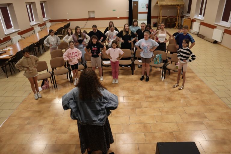 Finaliści Festiwalu Dobrej Piosenki rozpoczęli wokalne przygotowania