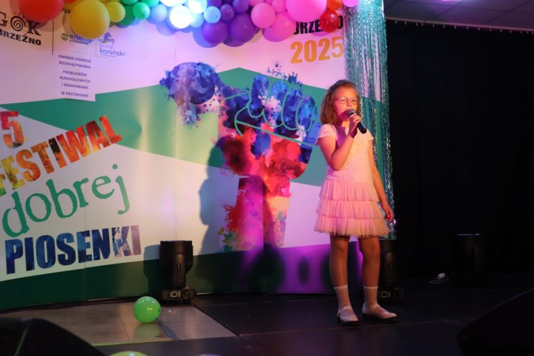 Najlepsi wokaliści gminy Krzymów zaprezentowali się w finale Festiwalu Dobrej Piosenki