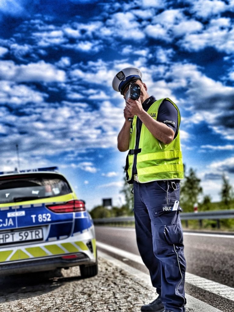 Czarny bilans długiego weekendu: 340 wypadków, 21 ofiar śmiertelnych