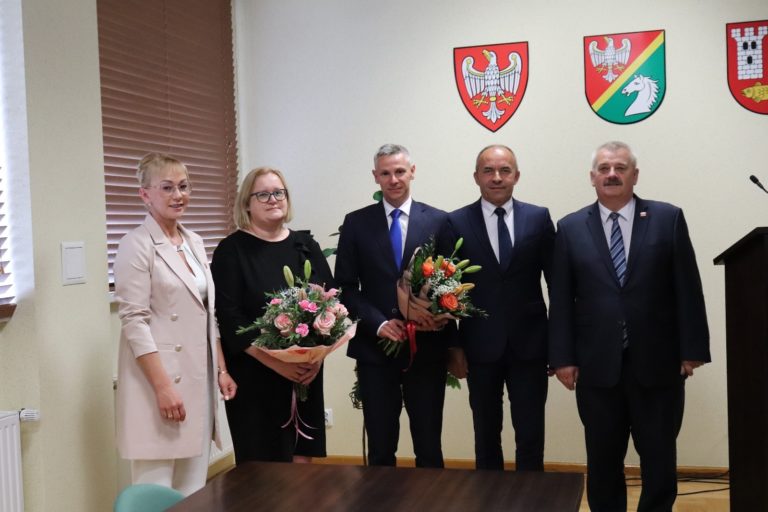 Burmistrz Mariusz Musiałowski z wotum zaufania i absolutorium. Rada Miejska w Kleczewie jednogłośna
