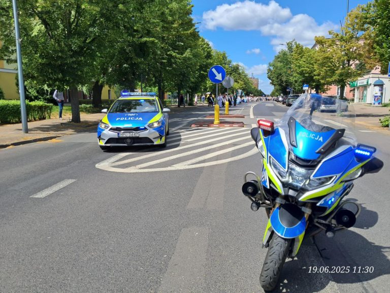 Długi czerwcowy weekend pod nadzorem konińskiej policji: liczne kontrole i tragiczne zdarzenia