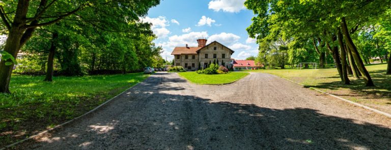 Gmina Krzymów z pierwszym wyrokiem w sprawie pałacu w Brzeźnie