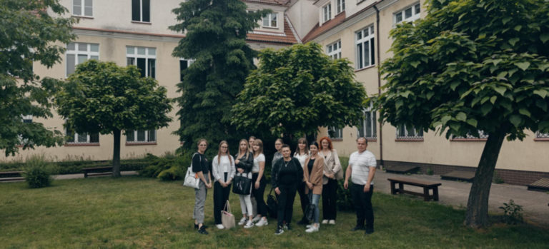 Świadomie, bez przemocy. Młodzież z „Batorego” uczestniczyła w zajęciach profilaktycznych