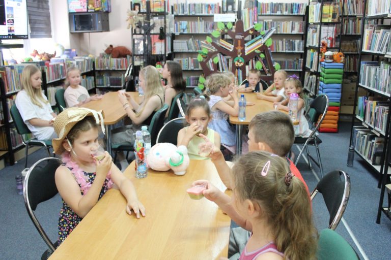 „Smakologia” – dzień pełen zdrowych inspiracji w Filii „Chorzeń” MBP w Koninie